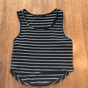 Cropped tank top